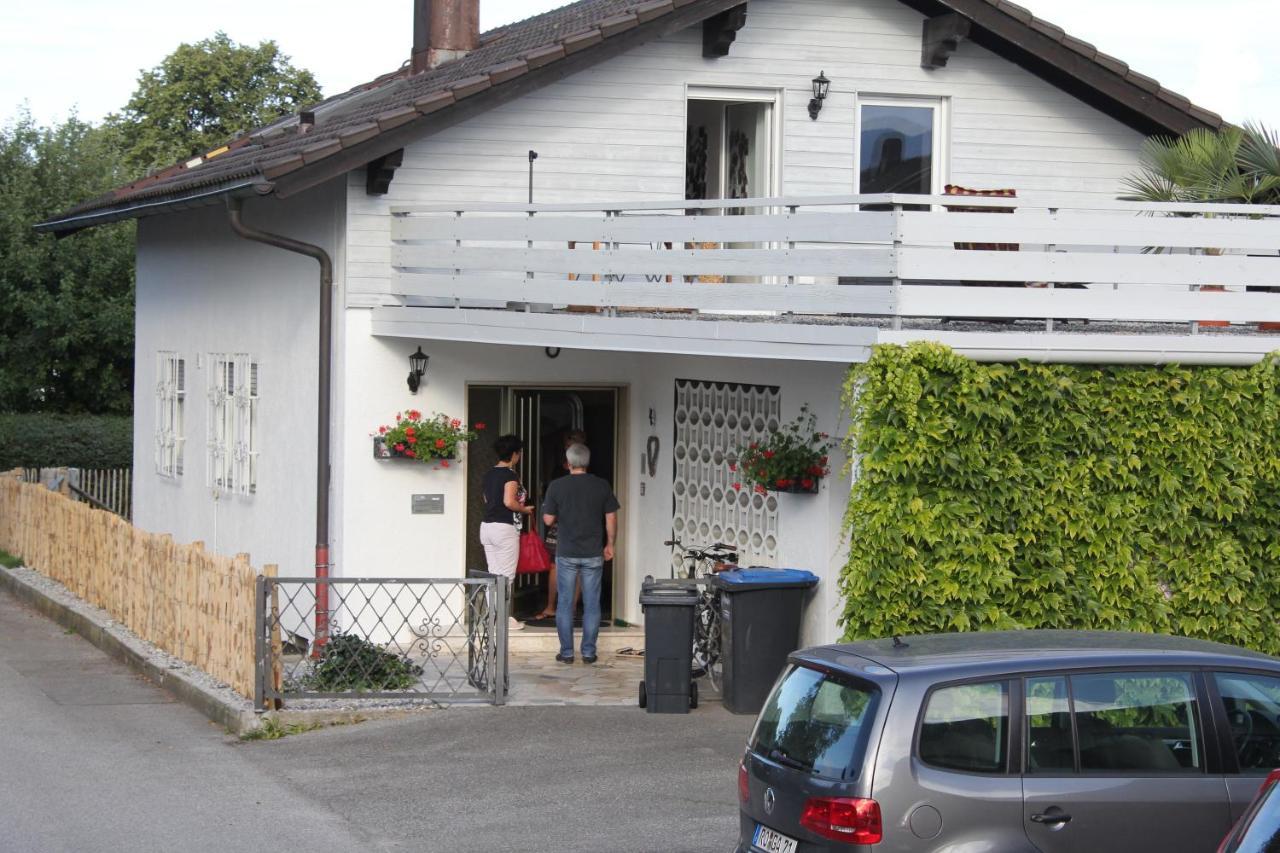 Ferienwohnung Das Inge Die Oberne In Bernau Bernau am Chiemsee Zewnętrze zdjęcie